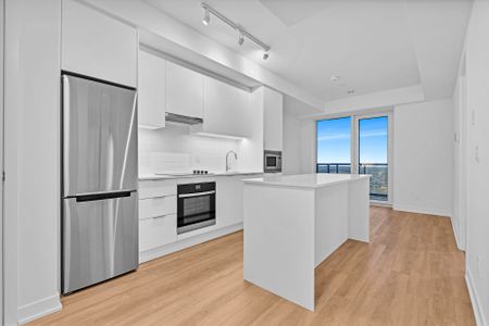 For Lease - 3071 Trafalgar Road, Oakville, Ontario - Photo 2