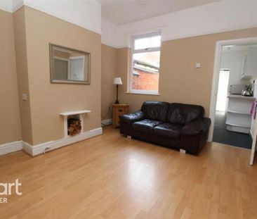2 bedroom terraced house to rent - Photo 6