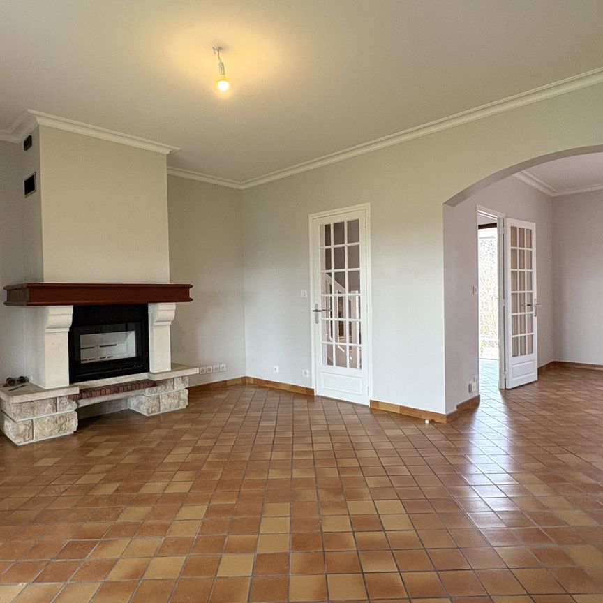Maison 174 m² - 8 Pièces - Niort (79000) - Photo 1