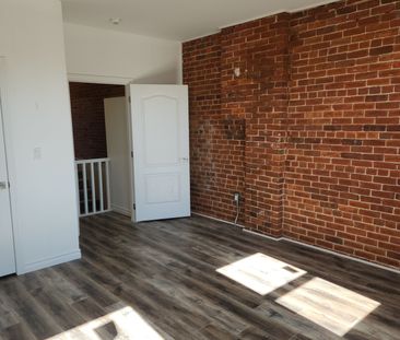 For Lease - 9 Queen Street Unit# 203, Springwater, Ontario - Photo 4