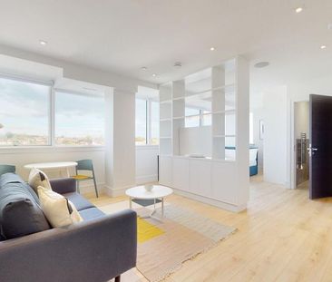 Studio to rent - Photo 1