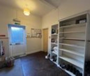 1 bedroom detached house to rent - Photo 5