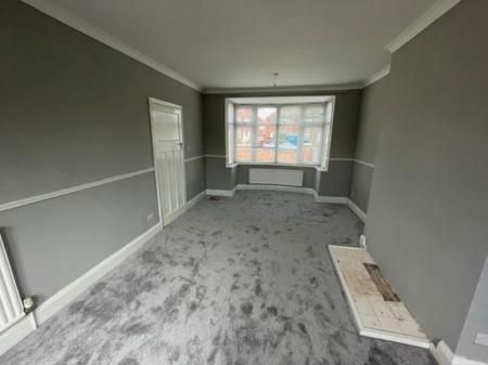 Buckminster Road, Leicester - Photo 1