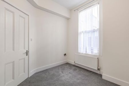 Inchmery Road, London SE6 - Photo 5