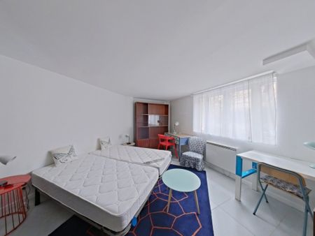 Location Appartement 3 pièces Meublé 55m² PARIS 13ème - Photo 3