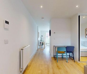 Studio to rent - Photo 5