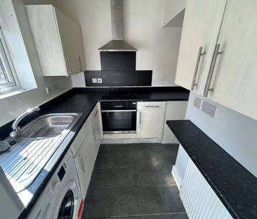 2 bedroom house to rent - Photo 2