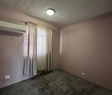 17/22 Mowatt Street, Queanbeyan - Photo 2