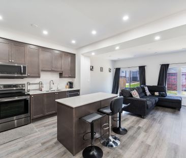 For Lease - 81 June Callwood Way, Brantford, Ontario - Photo 2