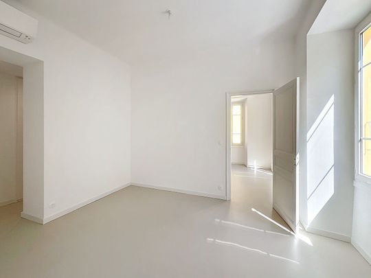 Appartement de standing 3/4 pièces Montée du tribunal Ajaccio, - Photo 1