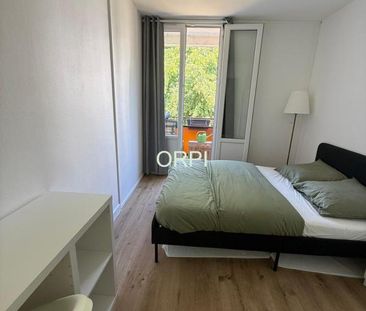 Location Appartement 5 pièces Meublé 49m² VITRY SUR SEINE 94400 - Photo 4