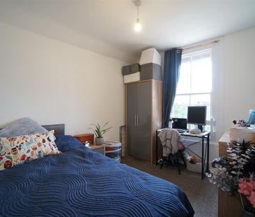 38 College Road - Photo 5