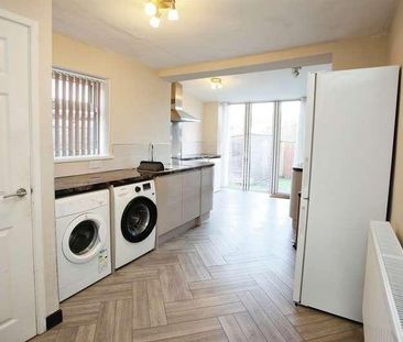 Hazel Grove, Caerphilly, CF83 - Photo 5