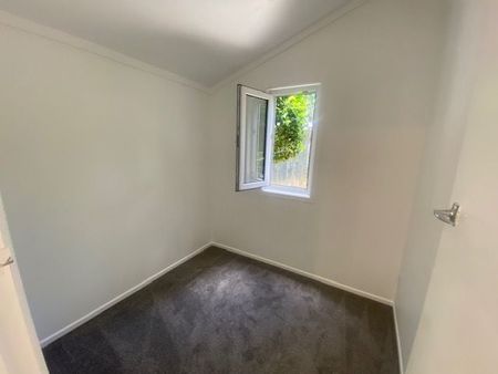 Cosy Cottage with quiet outdoors - Photo 2