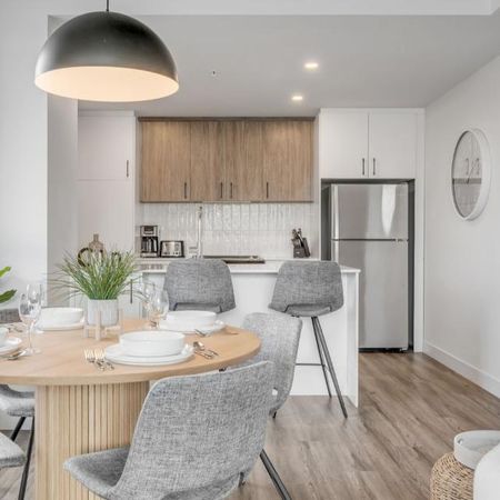 3 1/2 1 chambre à coucher 1 salle de bain - Photo 3