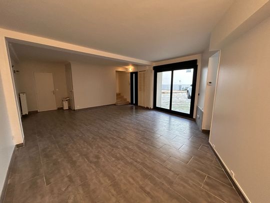 Location maison 5 pièces, 107.22m², Bry-sur-Marne - Photo 1