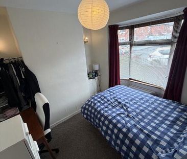 54 Lower Windsor Avenue, Belfast, BT9 7DX - Photo 5