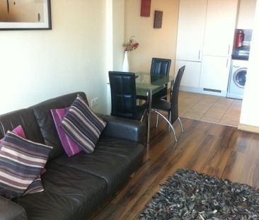 137 Victoria Place, 20 Wellwood Street, Great Victoria Street, Belf... - Photo 3