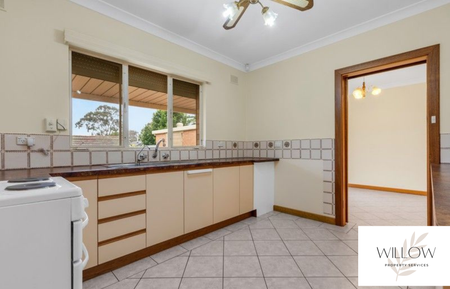 Well-Presented Home in a Convenient Location - Photo 3