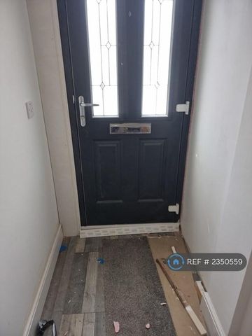 5 bedroom terraced house to rent - Photo 5