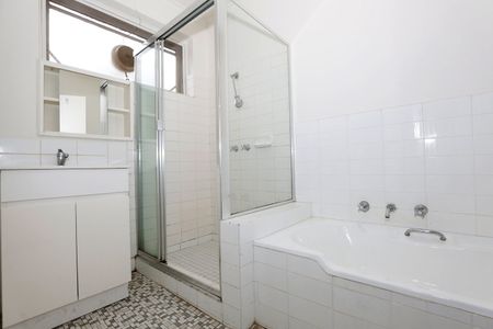 3/13 Staniland Avenue, Malvern VIC 3144 - Photo 4