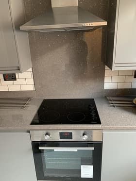 7 Bed - 52 Chestnut Avenue, Hyde Park, Leeds - LS6 1BA - Student - Photo 5