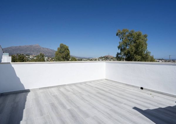 Luxury Villa for rent in Benahavís, Spain