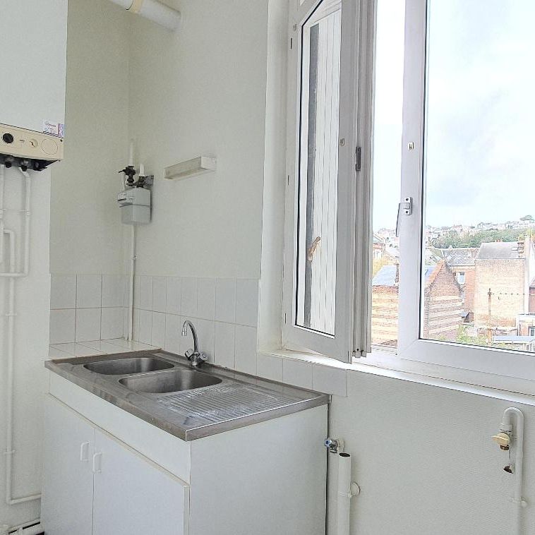 Location Appartement 2 pièces 33m² LE HAVRE 76600 - Photo 1