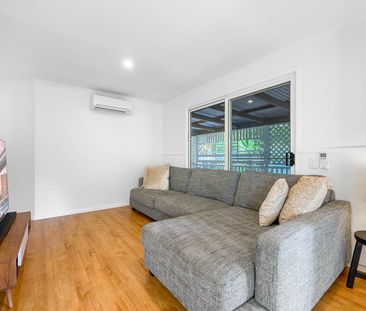 COASTAL COTTAGE | 50 METRES TO THE BEACH - YAROOMBA Your own slice ... - Photo 1