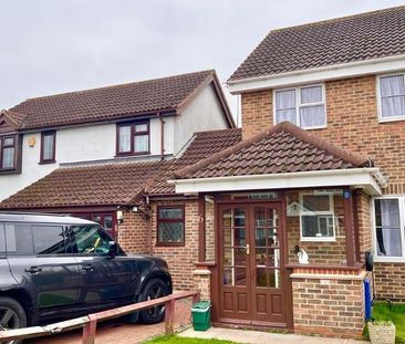 3 bedroom semi-detached house to rent - Photo 5