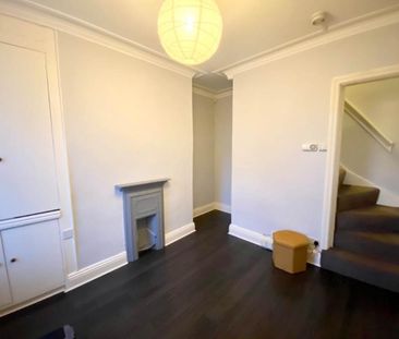 Knowle Road (Main), Burley, Leeds - Photo 4