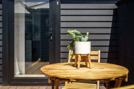 431 Barbadoes Street, Edgeware - Photo 4