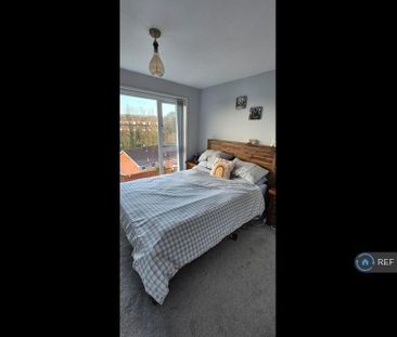 4 bedroom detached house to rent - Photo 6
