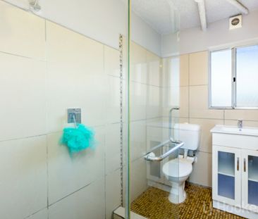 First Floor 2 Bedroom Unit - Photo 6