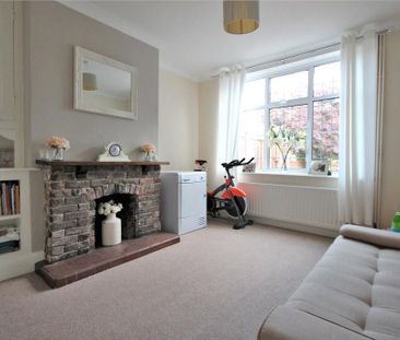 3 bedroom terraced house to rent - Photo 1