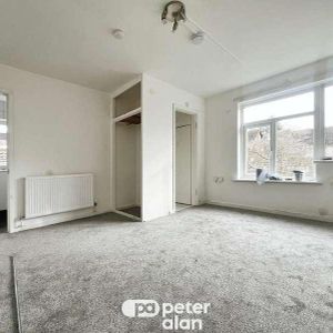 Woolaston Avenue, Cardiff, CF23 - Photo 2