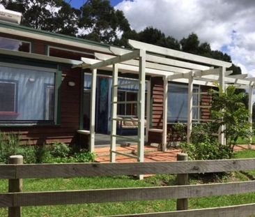 Matakana Cottage - Photo 2