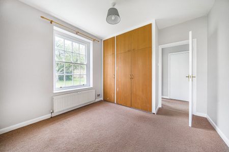 Vanbrugh Fields, London, SE3 - Photo 5