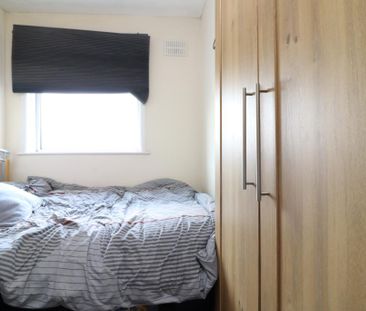 Bluebell Road, Southampton - Photo 4