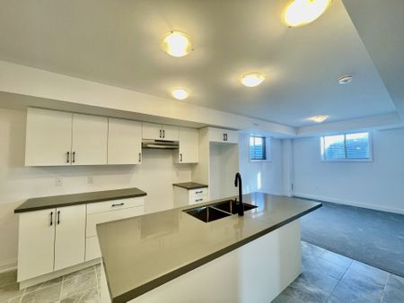 For Lease - 19 Gateway Drive Unit# Basement, Barrie, Ontario - Photo 5