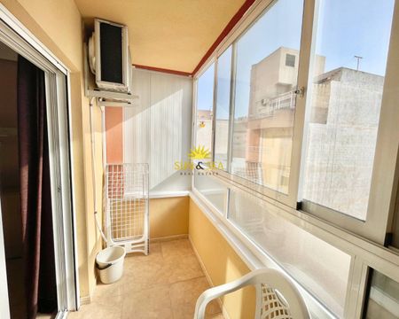 2-BEDROOM APARTMENT FOR RENT IN TORREVIEJA - ALICANTE - Photo 2