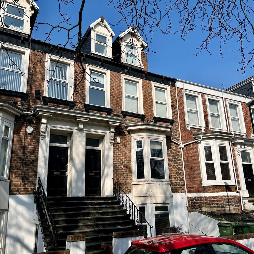 Summerhill, Sunderland - Photo 2