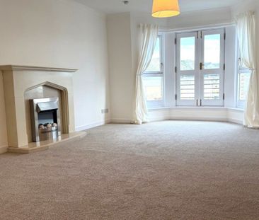 2 Bed Flat - Photo 1