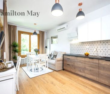 Atrakcyjne, jasne studio z balkonem w centrum - Photo 6