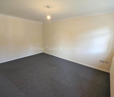 2 bedroom semi-detached bungalow to rent - Photo 2