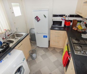 Seaford Road, Salford - Photo 2