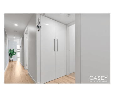 Experience the Ultimate Waterfront Lifestyle - Photo 1