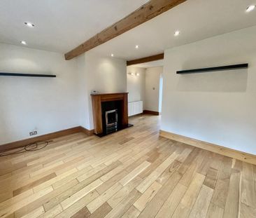 2 bedroom cottage to rent - Photo 2