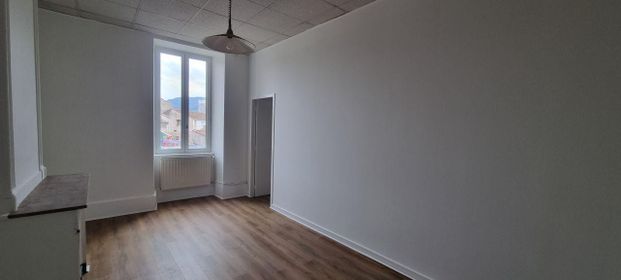 Location Appartement 3 pièces 77m² PRIVAS 07000 - Photo 1