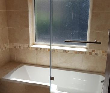 5 bedroom house share to rent - Photo 4